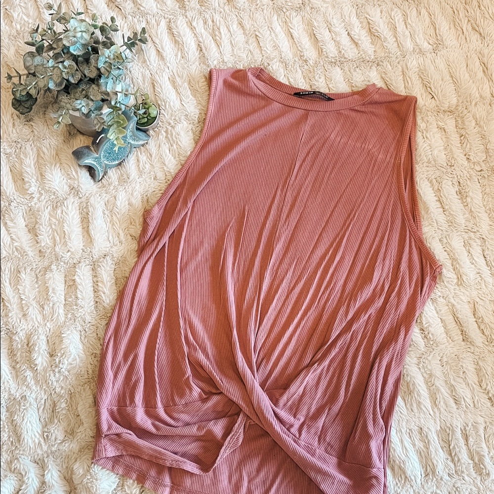Women’s tank top